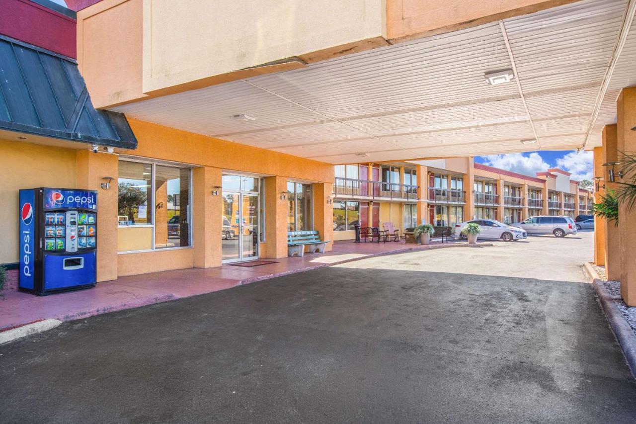 Econo Lodge Choice Hotels I 95 Savannah Gateway 24 Hour Fitness Center On Site Guest Laundry On Site Perkins Restaurant 조지타운 외부 사진